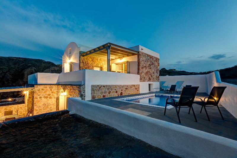 Desiterra Resort Suites & Villas Karterádos Exterior foto