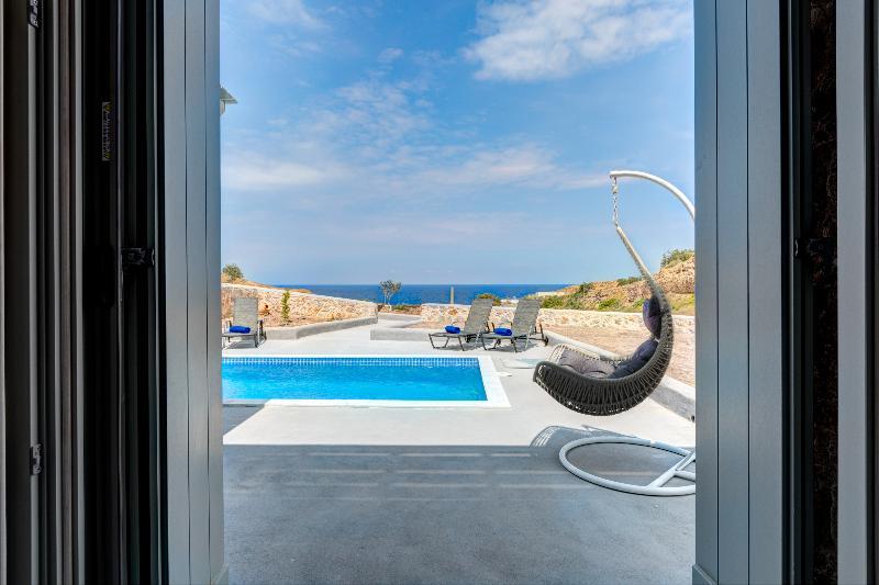 Desiterra Resort Suites & Villas Karterádos Exterior foto