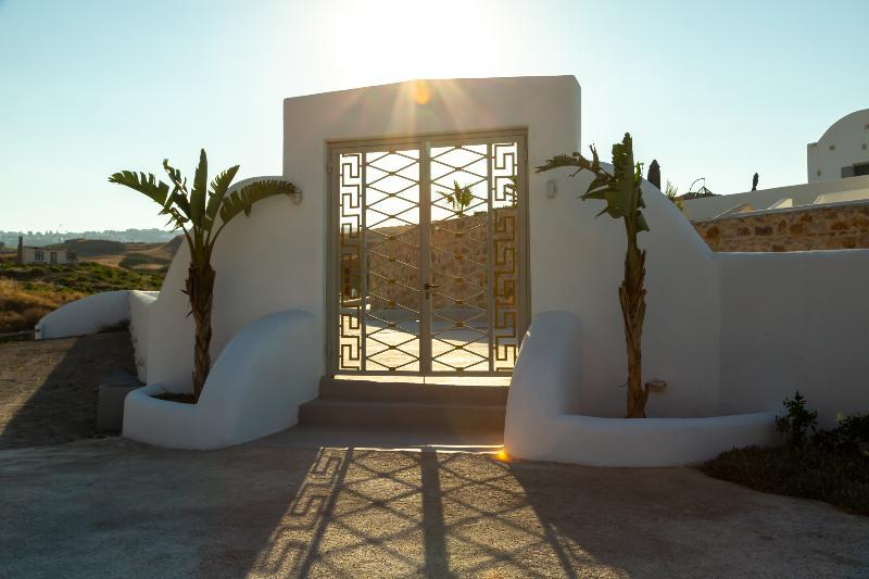 Desiterra Resort Suites & Villas Karterádos Exterior foto